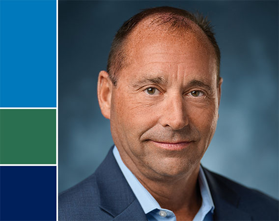 Photo of Chris Maves